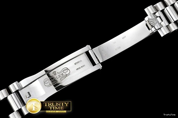 0726 SoftTouch RDD0214A – DayDate 36mm 681